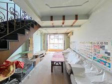 田家园三区,小区离窦店镇政府1公里,南北通透,集中供暖。