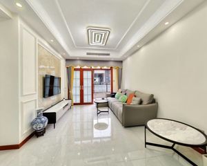 急售 价格有惊喜成华奥园广场二期 3室2厅 东南