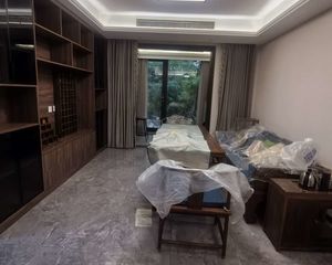 西岸18723室2厅2卫南朝向280.0万元/套出售
