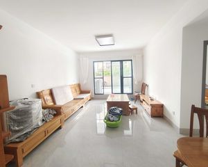岭上国际4房2厅115m298万