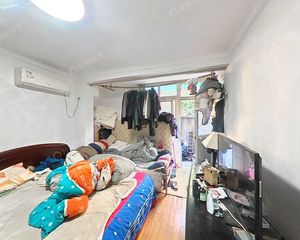 北蔡·北中路280弄小区 一楼带花园 双轨交