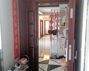 青秀山脚 振业青秀山一号 临近南湖和医科大