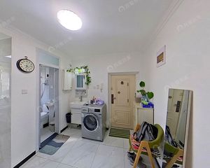 东三环燕莎商圈 ·麦子店街 精装修明厨明卫三居室