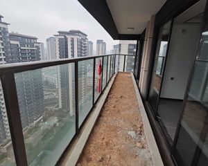 金科博翠山 4房2厅199万