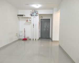 国贸中心1房1厅85万