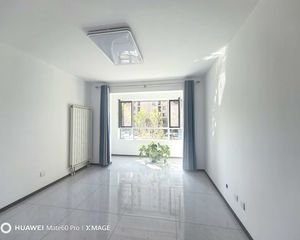 精装两居室,拎包入住,大产权,性价比高