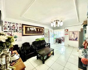 永华公寓业主诚心出售,送家具家电,有证在手