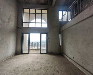 湖畔书院 5房330万