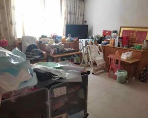 机场生活区(民族大道)4房