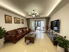 万科城北区 4房2厅185万
