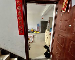 碧园南城故事3房2厅62万