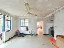 新上转角阳台落地窗 边套户型 可以一改二 诚意