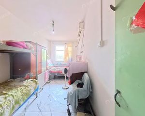 白家庄三里屯+80白家庄北里两居室随时看房有钥匙诚意出售
