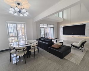 怡景苑6房2厅210m2118.80万
