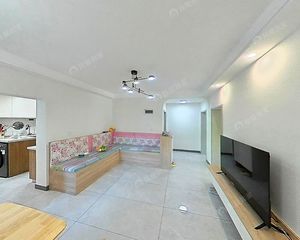 6号线地铁 西海子公园一路之隔 天桥湾中间层南北三居 有钥匙