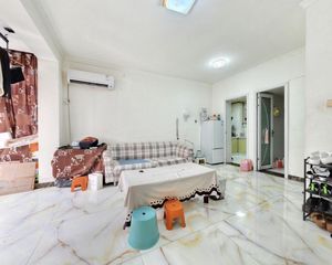 尖东旺座一期 1室1厅 东 东南