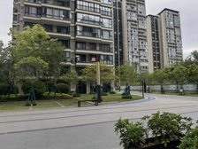 招商新城臻樾府4房2厅90万