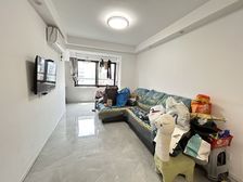 新兴岚湾小区2室2厅1卫南朝向88.0万元/套出售