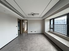 滨悦华庭4室2厅2卫南朝向325.0万元/套出售