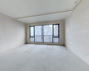 美的美颐园,鼓楼次新房,白坯大平层,管家好