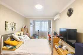 !徐家汇好房出租,居住舒适,干净整洁,随时入住