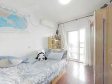 此房满五,3开间朝南且开窗大,采光充足视野棒