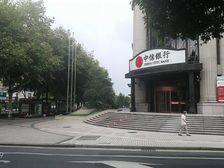 延安路吴山广场西湖银泰2楼160方招美容美发瑜伽健身等业态