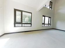 世茂铜雀台雅院 前排双拼花园面积大 诚意卖房看房方便