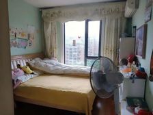 户型正气,南北通透,采光好,卧室朝南带飘窗