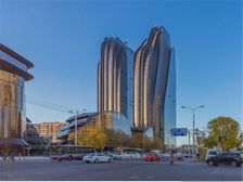 佳隆国际 嘉铭中 心 凤凰传媒 骏豪广场 半层1000平出租