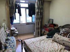 水塘小区1室1厅1卫1阳台南7/7层