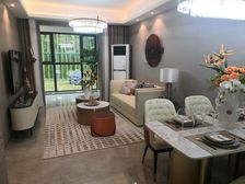 滨河新区 央企电建现房 单价一万二 送装修 出门即地鉄