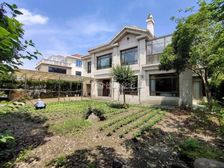 乔爱别墅 265平4居 南向精装修 视野无遮挡