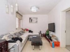 纪念小区81.00平2居南北向精装修