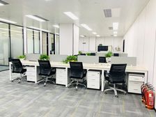 朝阳区亚运村!洛克时代中心!楼下就是地铁安立路!精装!特价