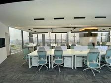 CBD中科大厦300平4房间,精装落地窗,5号线商务区站