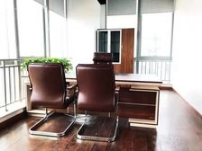 西客站商圈湾子地铁站国投财富广场58平120平200平260