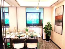 外地沪口丨利好政策丨梅里春天丨满两年无税丨赠送车位丨无需社煲