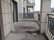 龙盘湖 双拼别墅 带前后500平花园 295万 有钥匙