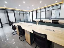 CBD立基上东200平4房间,精装落地窗,5号线众意西路站