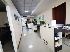 CBD河南国际140平3房间,精装落地窗,5号线众意西路站