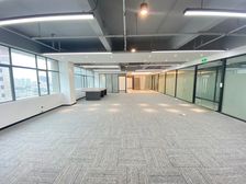 真房中科院办公室395方新装修黄花岗地铁上盖越秀区环市路加班