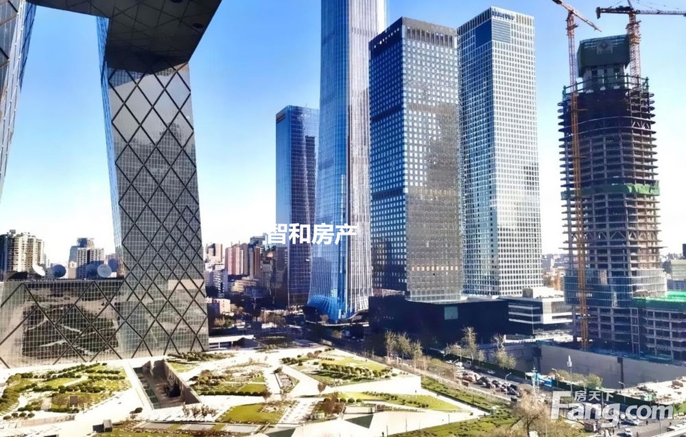 北京财富中心写字楼写字楼出售,高区正看央视大楼,199