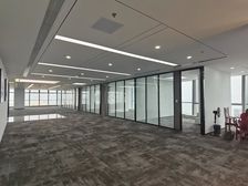 深圳湾科技800平精装写字楼40层看海景与沙河高尔夫