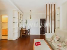 上车就有座,二号线广兰路站,景观楼层南北通两居室,甩卖!