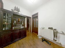 育英经十一路 马鞍山路 位置好出行方便生活配套齐全