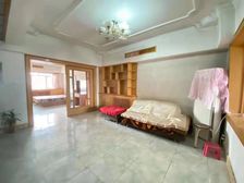 新华里 顶层87平米两室一厅 63万 有片 满五年