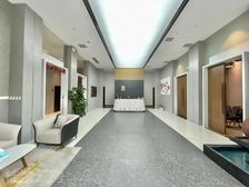 (业主豪装放租)低密度园林办公,带休闲阳台,可做会所接待