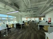 知春路核心锦秋国际大厦 纯写字楼出租 精装带家具