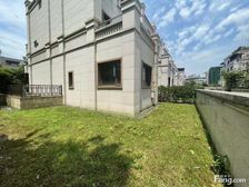 急售 带200平大院子 超稀缺端户大别墅 上下七层 莱电咨询